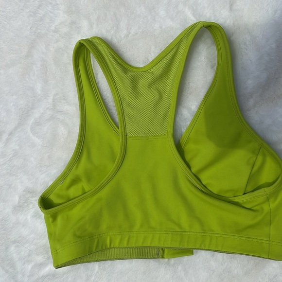 Hanes size medium neon green zip front sports bra - Picture 7 of 7